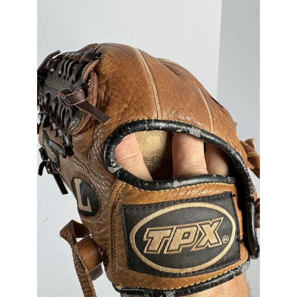 Louisville Slugger TPX Helix HX1102 11.5 Youth Baseball Glove LHT Leather